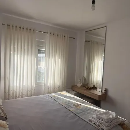 Lägenhet Guest House Durres